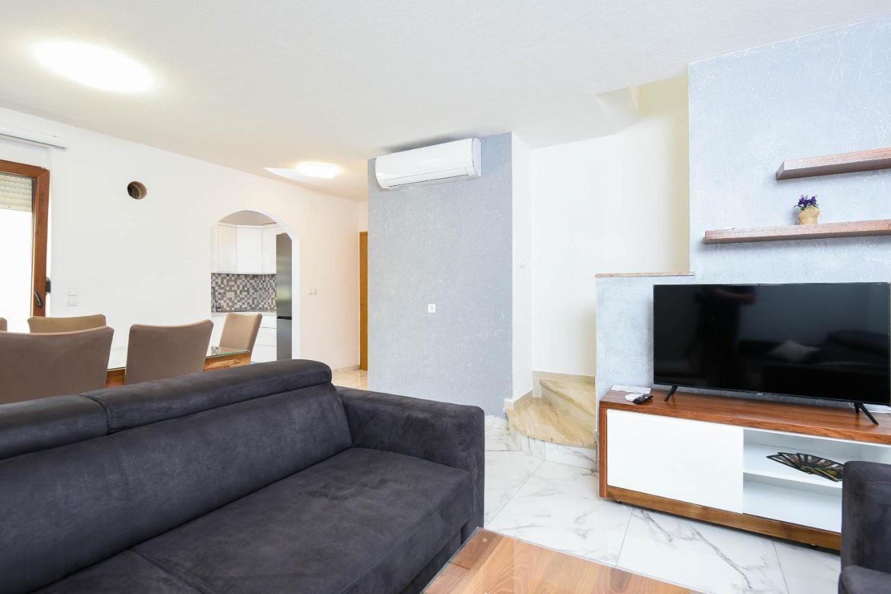 Lidija Apartmani Оребич Екстер'єр фото
