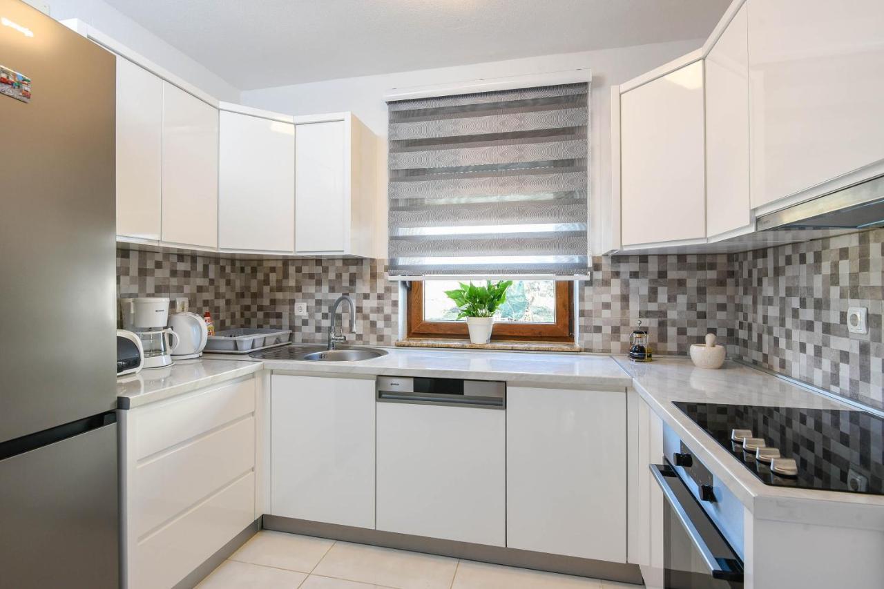 Lidija Apartmani Оребич Екстер'єр фото